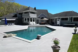 124 Montauk Hwy, Westhampton, NY 11977 - Photo 11