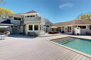 124 Montauk Hwy, Westhampton, NY 11977 - Photo 13