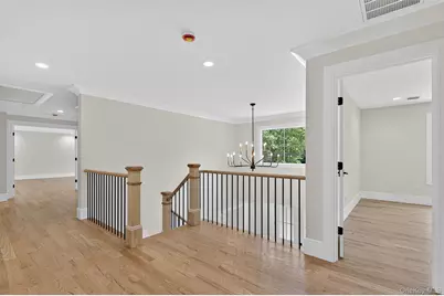 654 Caledonia Road, Dix Hills, NY 11746 - Photo 21