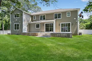 654 Caledonia Rd, Dix Hills, NY 11746 - Photo 43