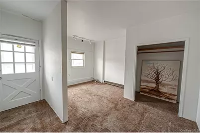 284 4th Avenue, Bay Shore, NY 11706 - Photo 7