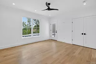 32A Pine Rd, Syosset, NY 11791 - Photo 21