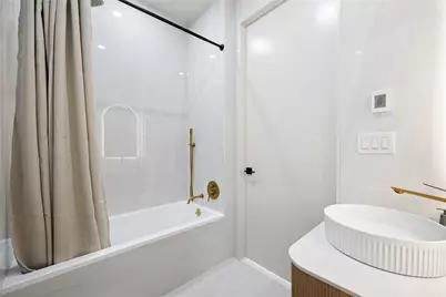 31-16 21st Street #PH1C, Astoria, NY 11106 - Photo 9