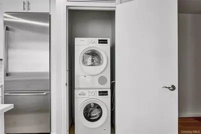 635 W 42nd Street #7A, New York, NY 10036 - Photo 19