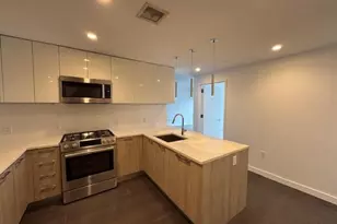 13105 40th Rd, Flushing, NY 11354 - Photo 13