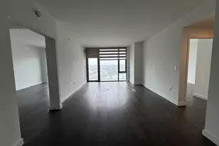 13105 40th Rd, Flushing, NY 11354 - Photo 9