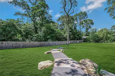 6 Settlers Way, East Setauket, NY 11733 - Photo 33