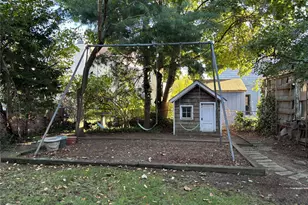 92 Walnut St, Lynbrook, NY 11563 - Photo 25