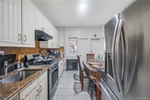 371 Pine St, Brooklyn, NY 11208 - Photo 13