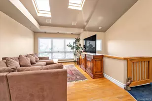 3337 Murdock Ave, Oceanside, NY 11572 - Photo 9