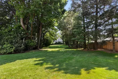 30 Park Drive N, Rye, NY 10580 - Photo 35