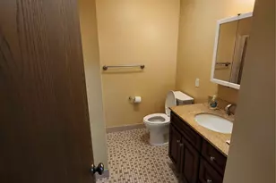 108 Village Rd, Jefferson Valley, NY 10598 - Photo 29