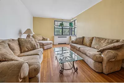 306 E Mosholu Parkway S #3D, Bronx, NY 10458 - Photo 1