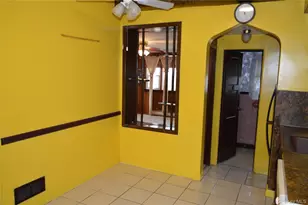 24 Garnet Pl, Elmont, NY 11003 - Photo 25