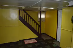 24 Garnet Pl, Elmont, NY 11003 - Photo 45