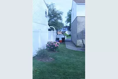 24 Garnet Place, Elmont, NY 11003 - Photo 5