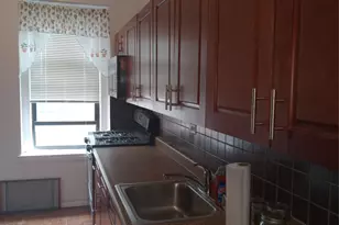 2156 Cruger Ave, Bronx, NY 10462 - Photo 3