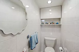 29 Munson Ct, Melville, NY 11747 - Photo 25