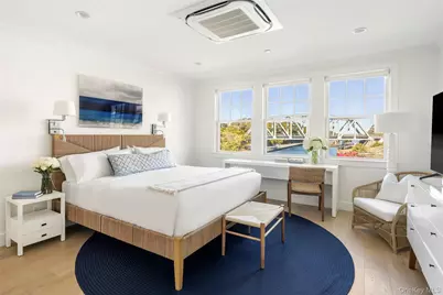 45 Old Boathouse Lane S, Hampton Bays, NY 11946 - Photo 7