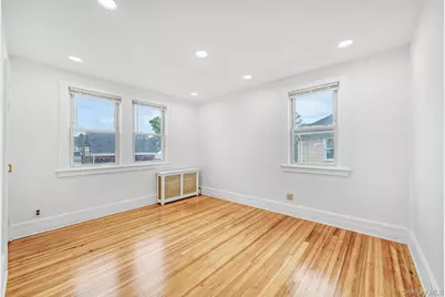 37 Keystone Place, Hewlett, NY 11557 - Photo 25