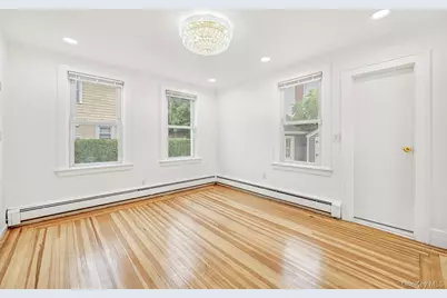 37 Keystone Place, Hewlett, NY 11557 - Photo 19