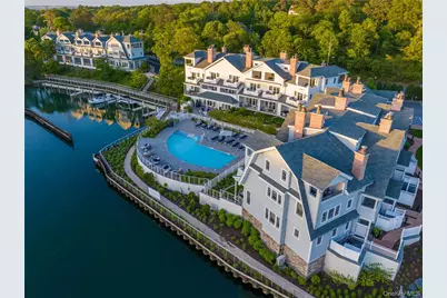 17 Old Boathouse Lane S, Hampton Bays, NY 11946 - Photo 1