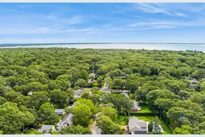 51 W Donellan Road, Hampton Bays, NY 11946 - Photo 23