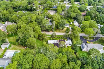 51 W Donellan Road, Hampton Bays, NY 11946 - Photo 27