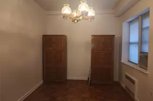 102-55 67th Dr, Forest Hills, NY 11375 - Photo 19