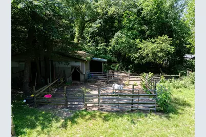 33 N Coleman Road, Centereach, NY 11720 - Photo 37