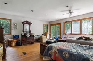 33 N Coleman Rd, Centereach, NY 11720 - Photo 19