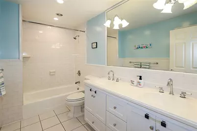 112 Ursula Drive, Roslyn, NY 11576 - Photo 23