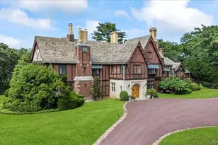 127 Horseshoe Rd, Mill Neck, NY 11765 - Photo 3