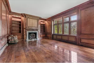 127 Horseshoe Road, Mill Neck, NY 11765 - Photo 23