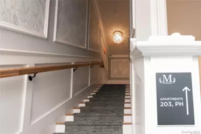 1090 New York Avenue #Penthouse, Huntington Station, NY 11746 - Photo 13