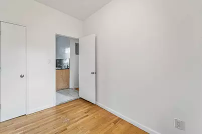 2137 33rd Street #3D, Astoria, NY 11105 - Photo 9