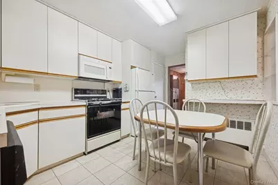 3 Rutland Road, Massapequa, NY 11758 - Photo 11