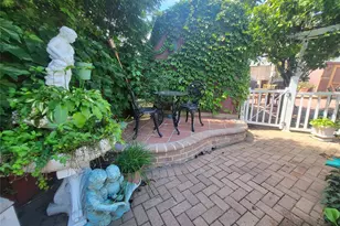 413 51st St, Lindenhurst, NY 11757 - Photo 11