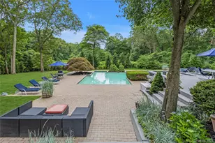 6 Fox Hunt Ct, Huntington, NY 11743 - Photo 33