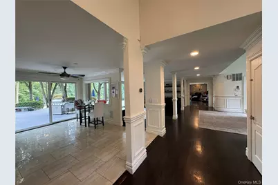 6 Fox Hunt Court, Huntington, NY 11743 - Photo 11