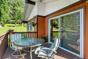 207 E Hook Rd, Hopewell Junction, NY 12533 - Photo 9