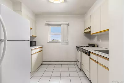 490 Main Street #A7, Farmingdale, NY 11735 - Photo 9