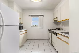 490 Main St, Farmingdale, NY 11735 - Photo 9