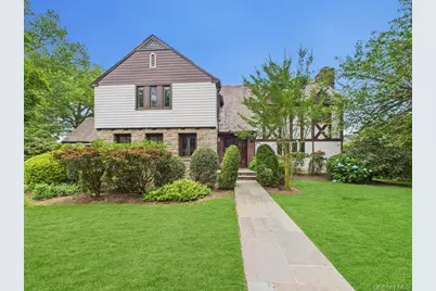 75 Lord Kitchener Road, New Rochelle, NY 10804 - Photo 1