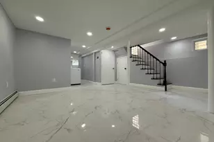 146-32 Huxley St, Rosedale, NY 11422 - Photo 19
