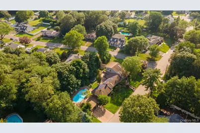 6 Cambridge Drive, Smithtown, NY 11787 - Photo 31