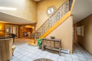 6 Cambridge Dr, Smithtown, NY 11787 - Photo 5