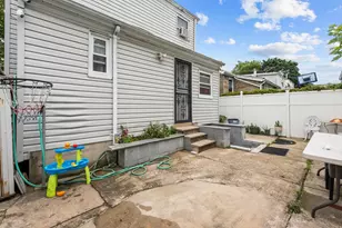 1160 E 89th St, Brooklyn, NY 11236 - Photo 39