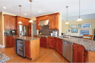 115 Highland Road, Southampton, NY 11968 - Photo 11