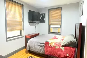 84-31 Van Wyck Expressway, Briarwood, NY 11435 - Photo 11